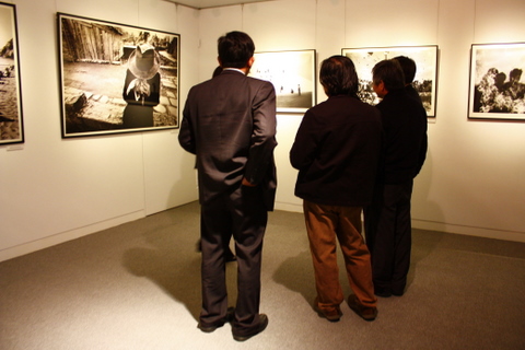 20110328《歲月‧風景》—張照堂攝影展開幕茶會