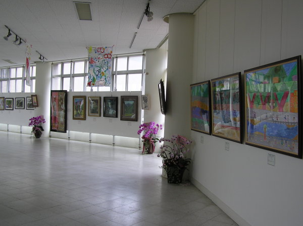 展場